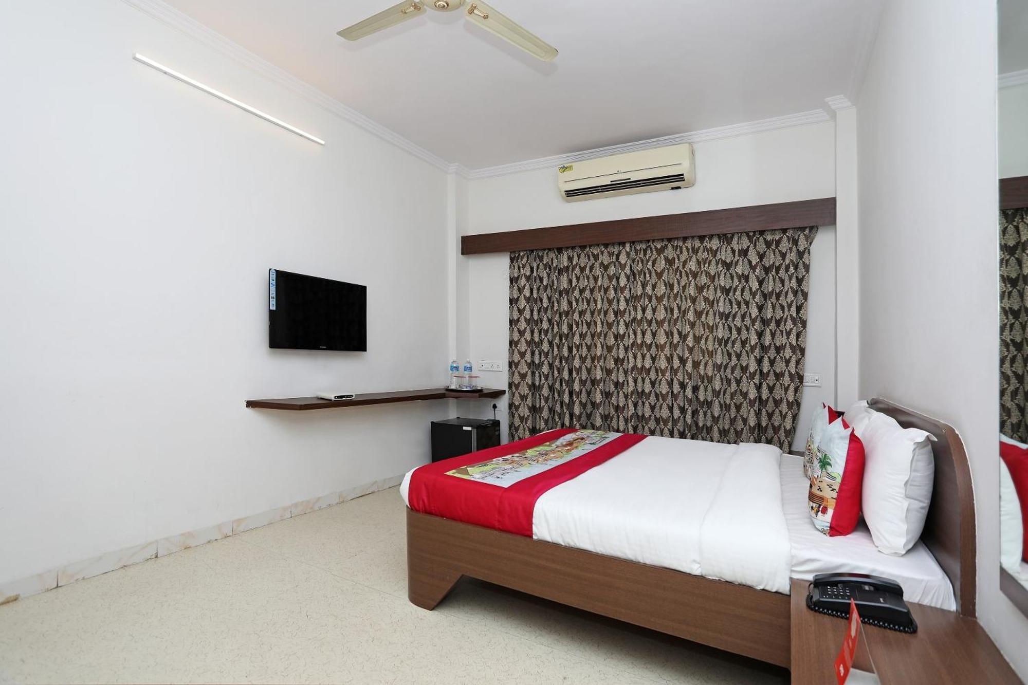 Hotel O 10671 Hotel Sai Prem Nashik Bagian luar foto