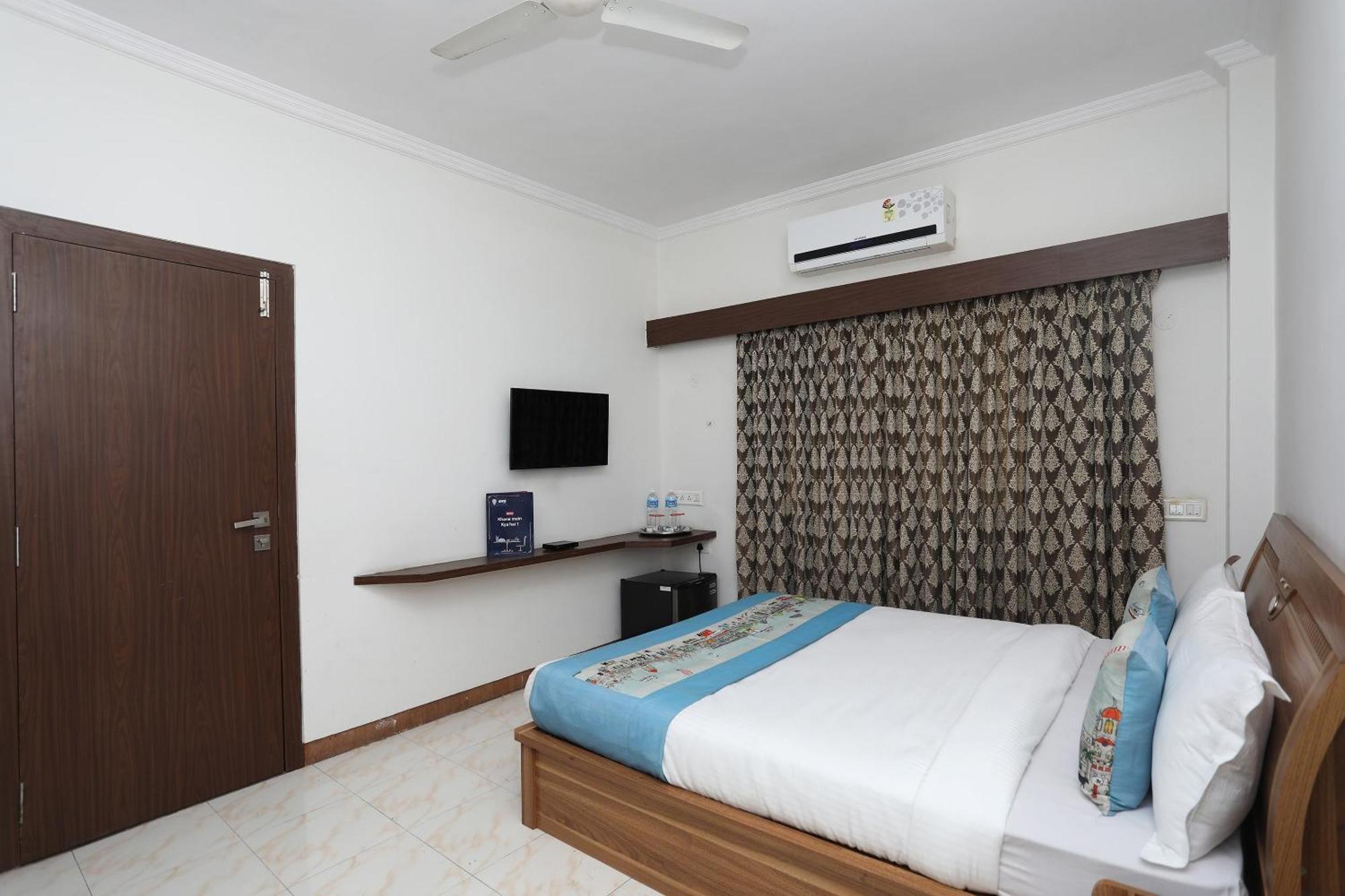 Hotel O 10671 Hotel Sai Prem Nashik Bagian luar foto