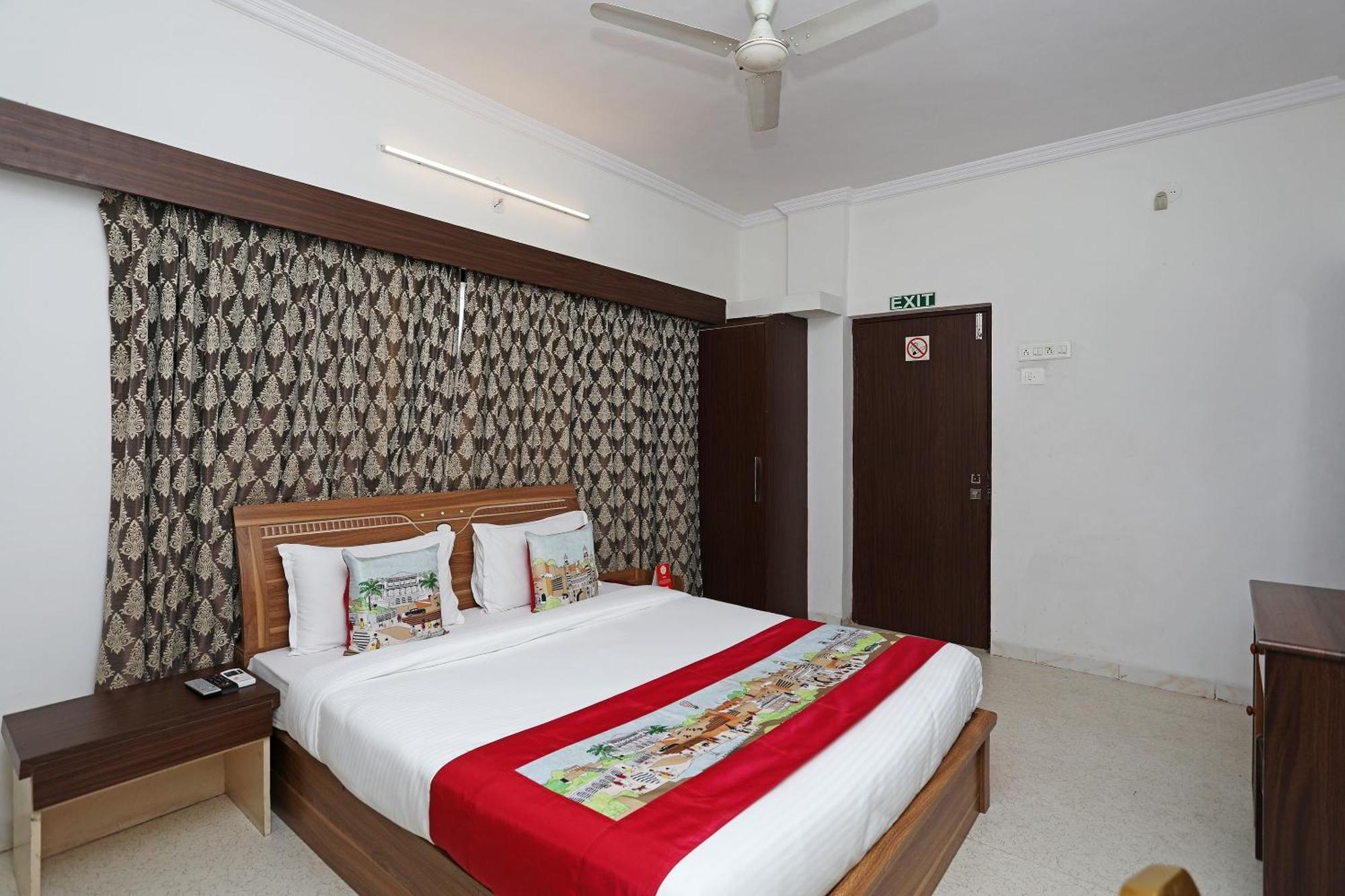 Hotel O 10671 Hotel Sai Prem Nashik Bagian luar foto