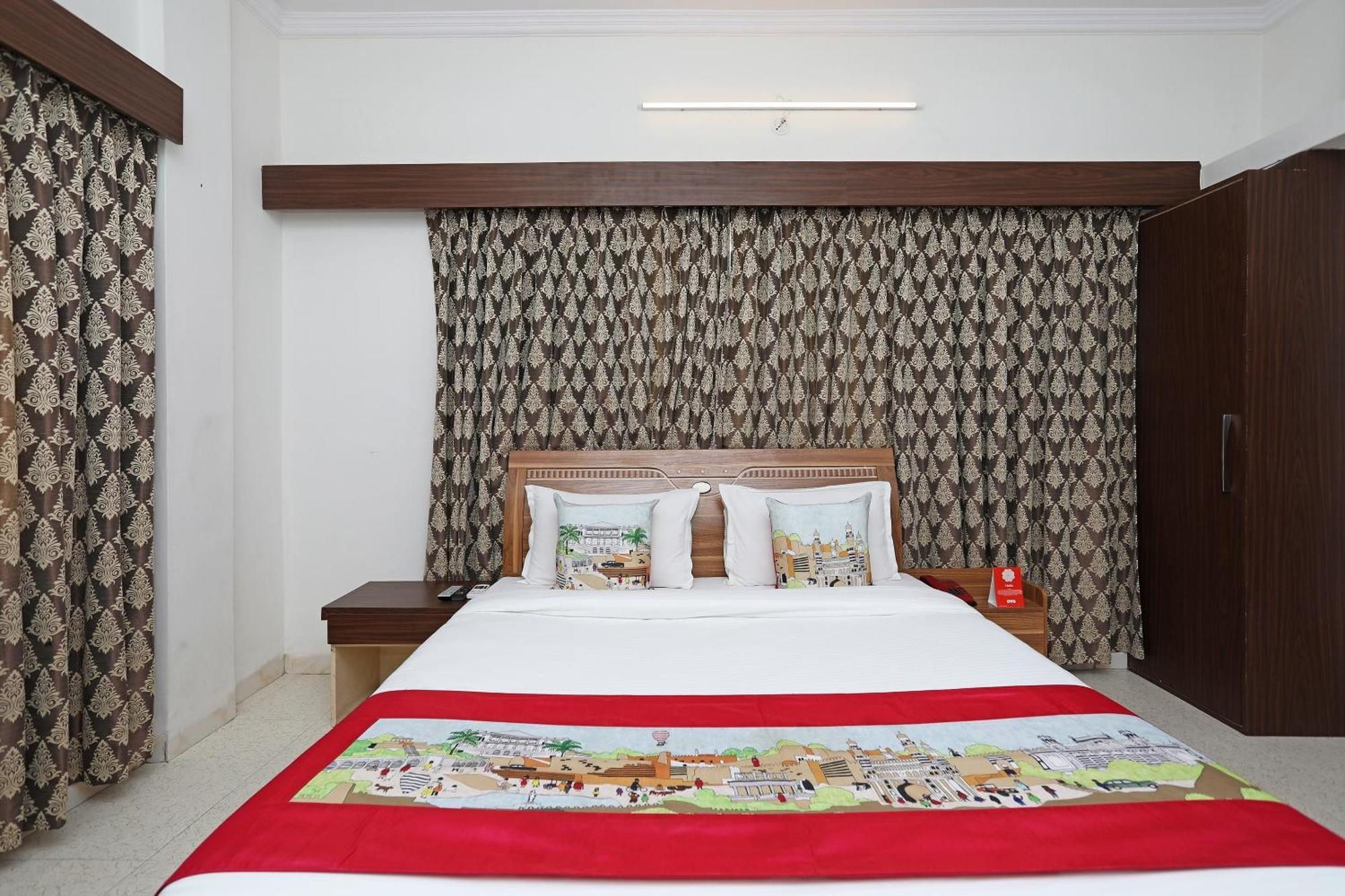 Hotel O 10671 Hotel Sai Prem Nashik Bagian luar foto